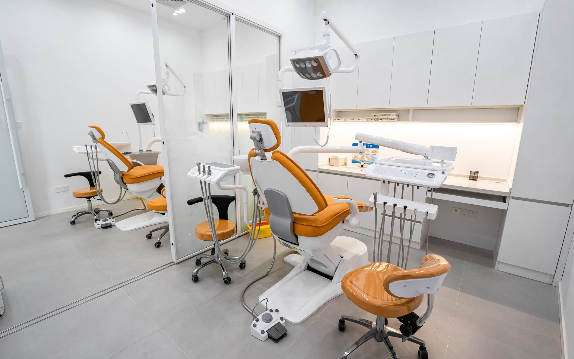 Fully equipped dental clinic